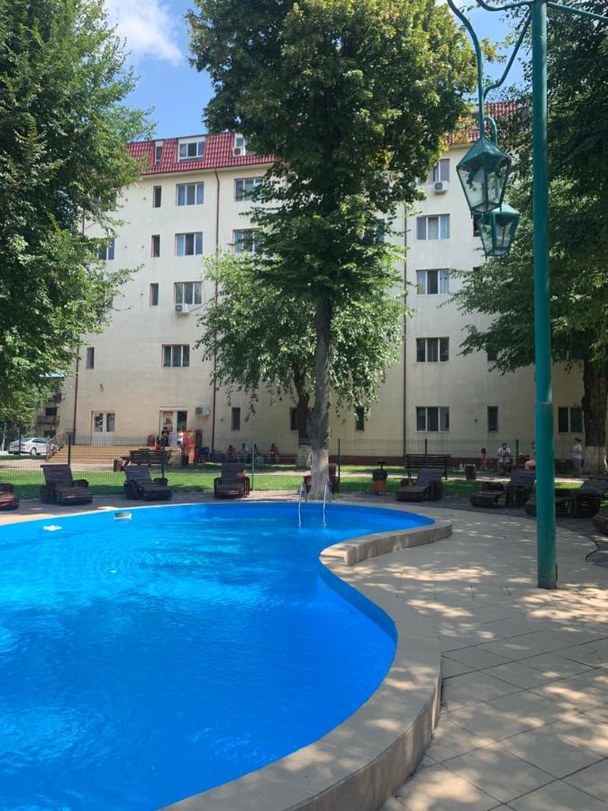 Garsoniera privata Bed and Breakfast Bucarest Esterno foto